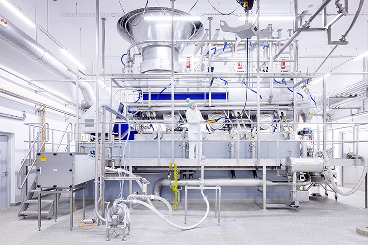 Contract drying specialist Uelzena launches new plant for the spray drying of infant food components